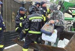 Județul Botoșani: Zeci de gospodării inundate, oameni evacuați - FOTO