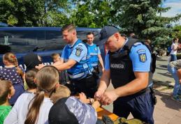 Cu prilejul sărbătoririi Zilei Internaționale a Copilului jandarmii vor fi alături de cei mici