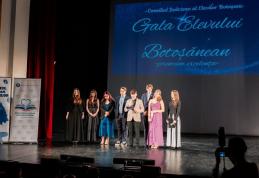Învățământul dorohoian reprezentat și premiat la Gala Elevului Botoșănean