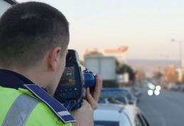 20 de permise de conducere reținute de polițiștii rutieri pentru nerespectarea vitezei legale