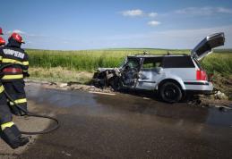 Un nou accident produs în apropiere de Ungureni. Două persoane au ajuns la spital - FOTO