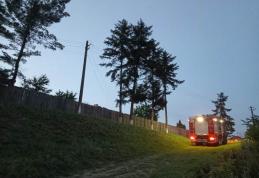 Casa unei familii din localitatea Coșula a fost în pericol din cauza unui incendiu