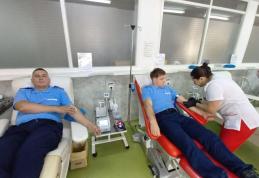 Jandarmii botoșăneni s-au mobilizat cu ocazia Zilei Mondiale a Donatorului de Sânge