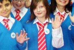 Uniformele şcolare obligatorii, respinse în comisia de învăţământ din Senat
