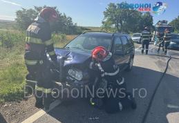 Accident între Văculești și Saucenița! Două mașini au fost avariate din cauza unei căprioare