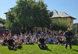 Jandarmii botoșăneni au participat la școlile de vară organizate în cadrul a două biserici din Botoșani
