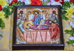 Se spune sau nu „La mulți ani” pe 15 august de Adormirea Maicii Domnului