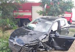 Trei persoane au ajuns la spital în urma unui accident rutier produs la Huțani