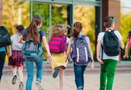 Structura anului școlar 2025-2026: Când au elevii vacanțe și examenele. Calendarul complet