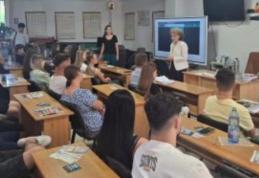„E timpul să nu mai dăm și noi ceva!” Activitate anticorupție la Botoșani