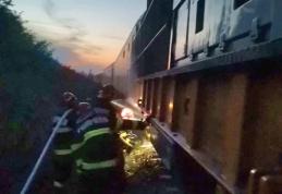 Incendiu la Leorda: Locomotiva unui tren de călători Suceava – Botoșani a luat foc