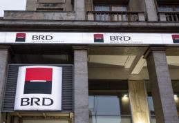 BRD și-a notificat toți clienții. Ce se întâmplă cu datele de pe buletin. S-a trecut la varianta digitală