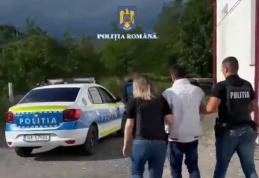 O femeie și un bărbat reținuți după ce au tâlhărit un bătrân de 80 de ani