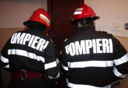 Incendiu izbucnit la o locuință din județ. Pompierii au intervenit