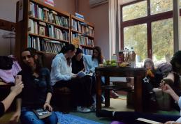 Maratonul de citit - O zi între pagini de carte la Biblioteca Dorohoi