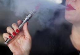 Propunere legislativă pentru interzicerea dispozitivelor de vapat de unică folosință