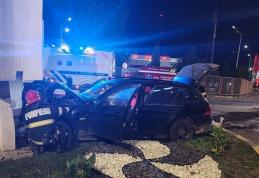 Accident la ieșirea din Botoșani spre Iași. Doi bărbați au ajuns la spital