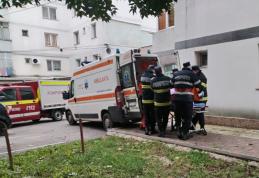 Femeie din Dorohoi aflată în stare gravă, transportată la spital cu ajutorul pompierilor
