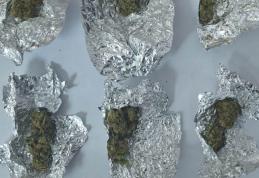 Botoșănean depistat de jandarmi de două ori cu droguri, în mai puțin de o lună