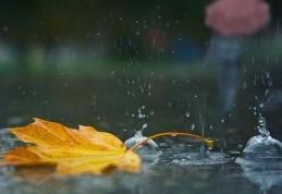 Meteorologii anunță ce fel de toamnă vom avea în următoarele săptămâni. Când vin ploile și când se răcește vremea în România