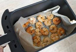 Creveți gătiți în air fryer