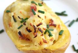 Cartofi umpluți cu mascarpone și șuncă afumată