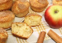 Brioșe de post cu fructe și scorțișoară