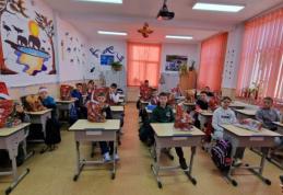 Daruri dulci pentru copiii din Ibănești! - FOTO