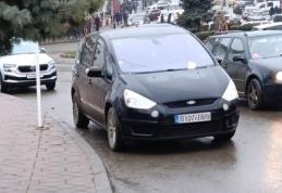 Amenzi aplicate de poliția locală Dorohoi pentru staționarea autoturismelor în aproprierea trecerilor de pietoni și a intersecțiilor
