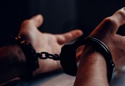 Reținut pentru conducere sub influența băuturilor alcoolice, fără permis și părăsirea locului accidentului