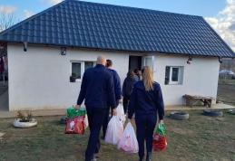 Jandarmii botoșăneni au dăruit cadouri în prag de An Nou