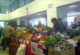 Peste 11.000 kg de fructe şi legume confiscate din Piaţa Centrală a municipiului Botoşani