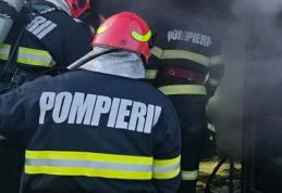 Incendiu izbucnit în terasa unui bloc din Dorohoi din cauza jarului rămas în urma utilizării artificiilor