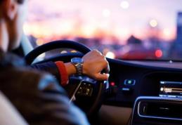 Depistat la volan, deși avea permisul suspendat