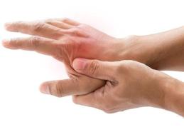 Cum să ții reumatismul sub control fără medicamente puternice