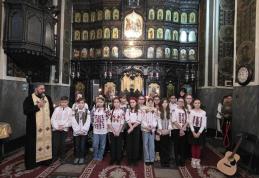 Poetul Mihai Eminescu, omagiat la Catedrala Municipiului Dorohoi prin glasuri de copii - FOTO