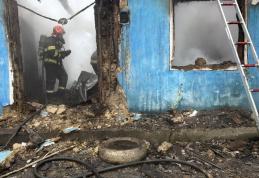 Bărbat în vârstă de 55 de ani decedat în urma unui incendiu izbucnit la o locuință din Cordăreni