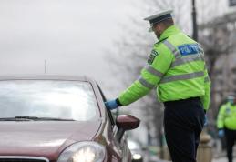 Tânăr cu permisul suspendat, depistat la volan