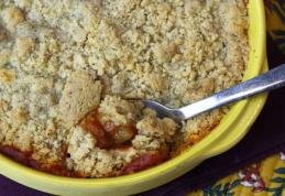 Tocană de legume crumble