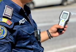 Șofer băut, scos din trafic de polițiști