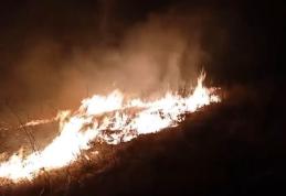 Focul deschis a provocat mai multe incendii în județ. Pompierii au salvat mai multe locuințe