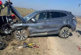 Accident pe un drum din județ. Trei femei au fost transportate la spital