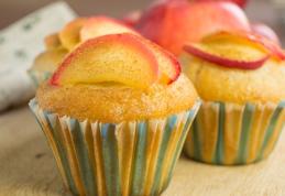 Brioșe cu mere și scorțișoară