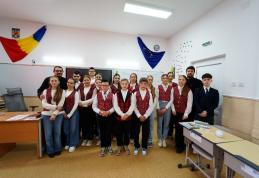 Iubirea trinitară - amprentă în matca familiei creștine autentice - FOTO