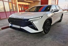 Mașină de 38.000 de euro, furată din Italia, oprită de polițiștii de frontieră din drumul spre R. Moldova - FOTO