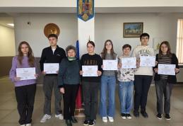 Excelența ca tradiție: colecție de premii pentru Liceul „Regina Maria” la etapa județeană a Concursului Național de Chimie „Magda Petrovanu” - FOTO