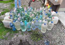 Aproximativ 600 de litri de alcool confiscați de polițiști