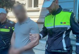 Tânăr reținut 24 ore pentru conducere fără permis, o mașină neînmatriculată