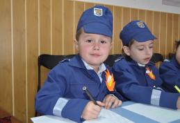 POMPIERI... Micii pompieri [VIDEO/FOTO]