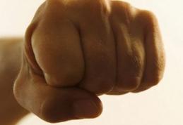 Meci de fotbal terminat cu bătaie generală - VIDEO